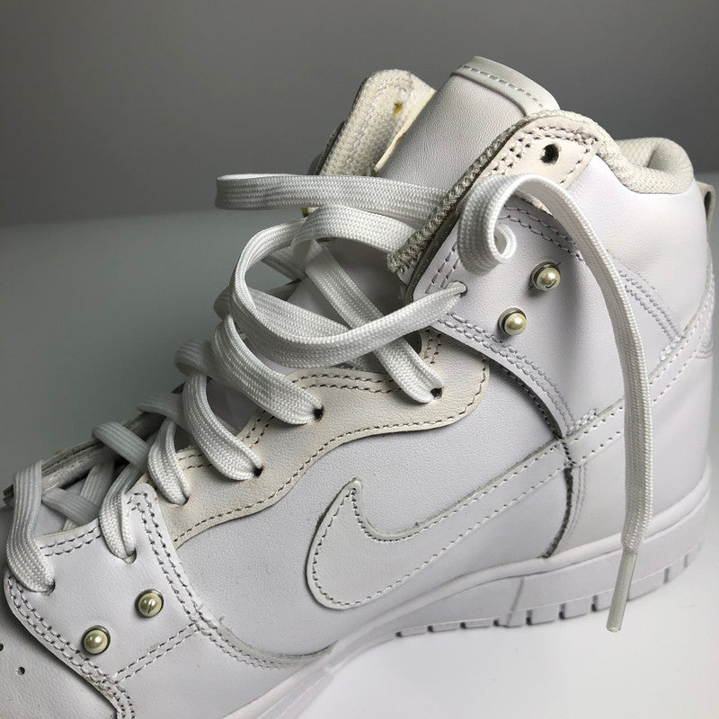 【中古品】【レディース】 Nike Wmns Dunk High SE Pearl DM7607-100　ナイキ ウィメンズ ダンク ハイ SE パール スニーカー 靴 160-260714-sm-03-otoh カラー：ホワイト 万代Net店