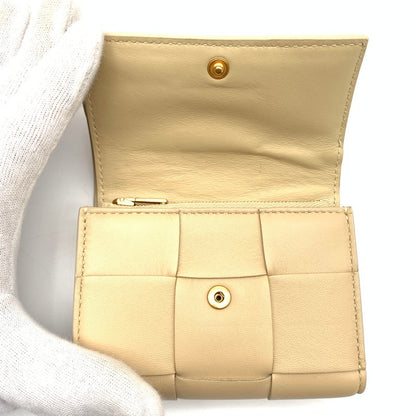 【中古品】【レディース】 BOTTEGA VENETA ボッテガ・ヴェネタ カセット 三つ折りファスナーウォレット 財布 181-260427-ts-02-otoh カラー：ベージュ 万代Net店