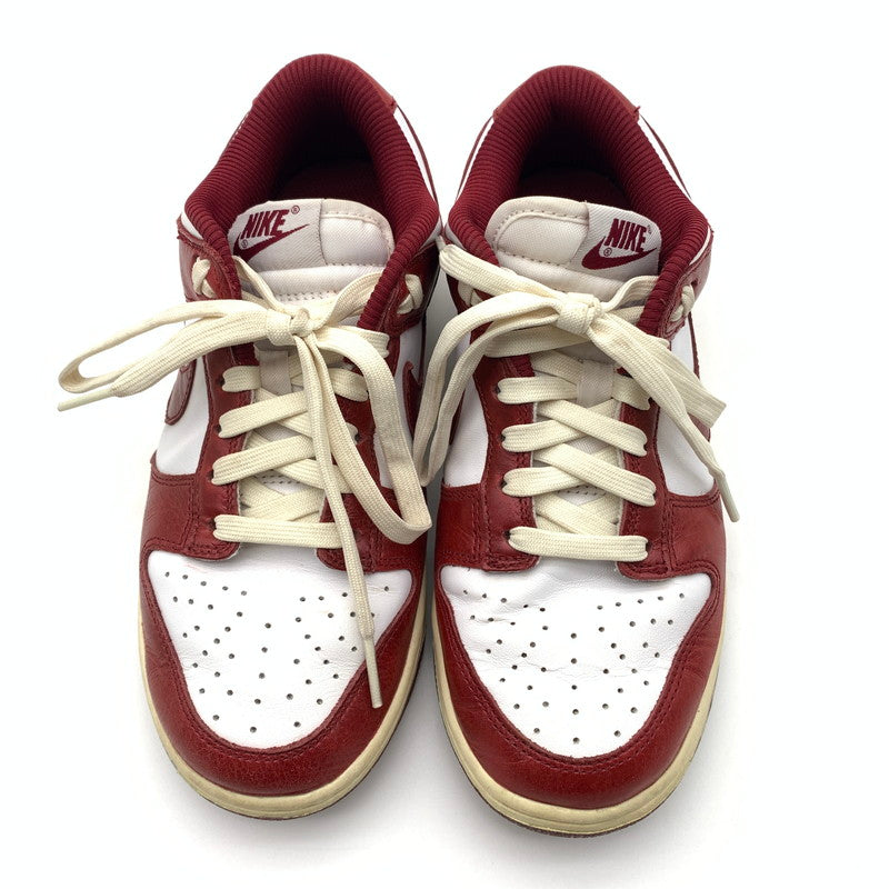【中古品】【レディース】 NIKE ナイキ FJ4555-100 WMNS DUNK LOW PRM "TEAM RED AND WHITE" スニーカー 靴 160-260601-st-17-otoh カラー：ホワイト/チームレッド/ココナッツミルク 万代Net店