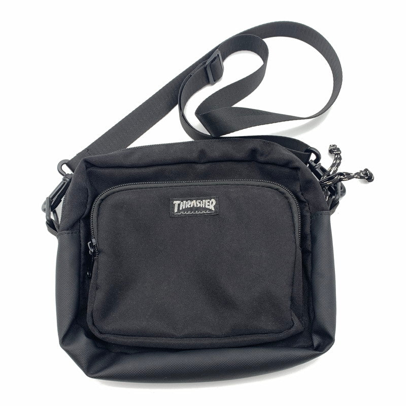 【現状渡し品】【メンズ】 THRASHER スラッシャー ミニショルダーポーチ バッグ 鞄 188-260621-st-06-otoh カラー：ブラック 万代Net店