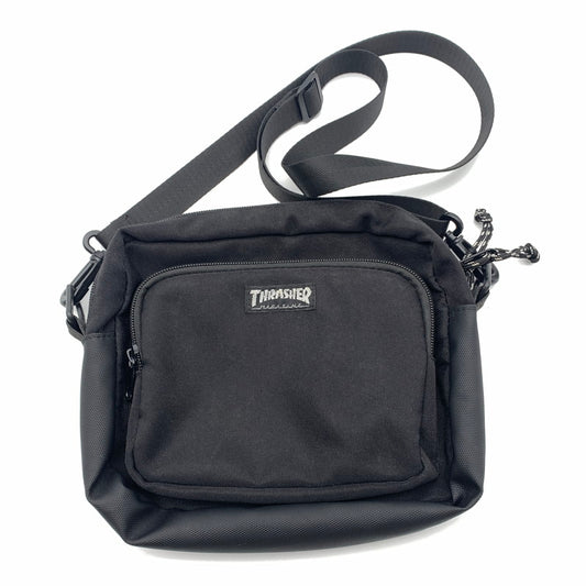【現状渡し品】【メンズ】 THRASHER スラッシャー ミニショルダーポーチ バッグ 鞄 188-260621-st-06-otoh カラー：ブラック 万代Net店