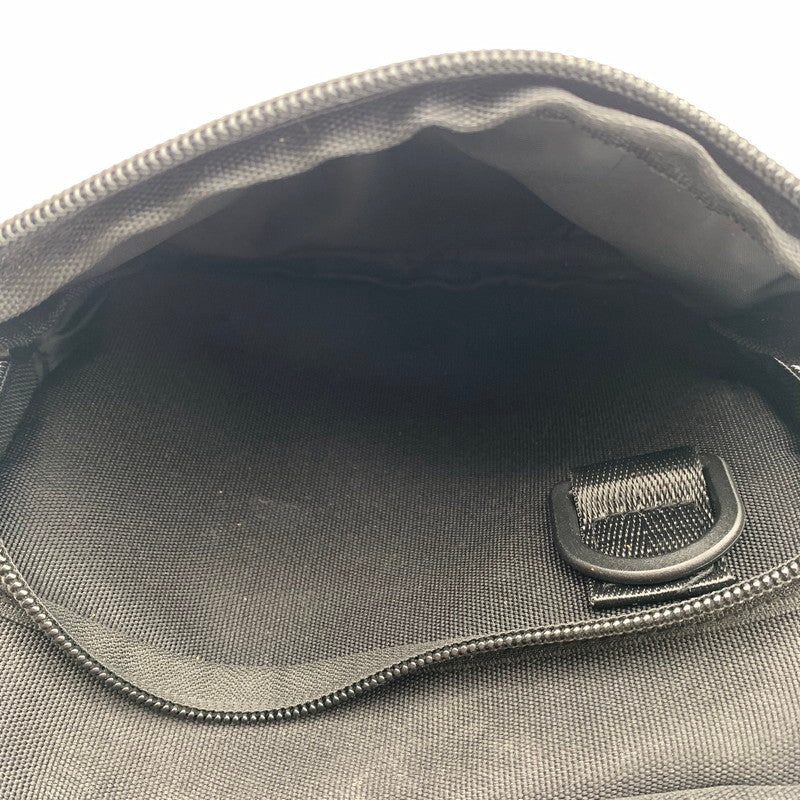 【現状渡し品】【メンズ】 THRASHER スラッシャー ミニショルダーポーチ バッグ 鞄 188-260621-st-06-otoh カラー：ブラック 万代Net店