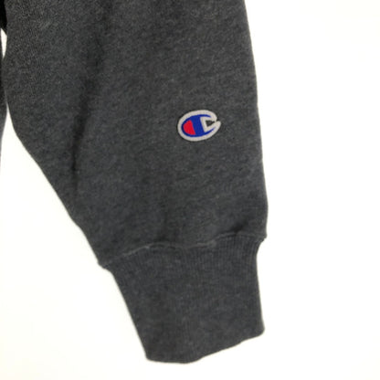 【中古品】【メンズ】 Champion チャンピオン ワンポイント 刺繍ロゴ クルーネック スウェットシャツ 147-260618-sm-12-otoh カラー：チャコールグレー 万代Net店