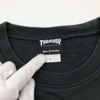 【中古品】【メンズ】 THRASHER スラッシャー スウェット トップス トレーナー ウェア ウエア 長袖 クルーネック プリント スポーティ スケーター スケート ブラック 147-260616-sm-04-otoh サイズ：L カラー：ブラック 万代Net店