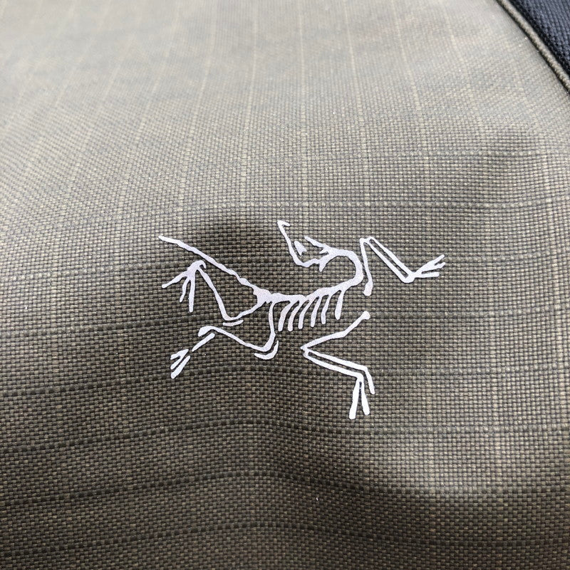 【中古品】【メンズ】 ARC'TERYX X000009623 アークテリクス グランヴィル ショルダー バッグ カバン 188-260622-sm-03-otoh カラー：オリーブ・カーキ系 万代Net店