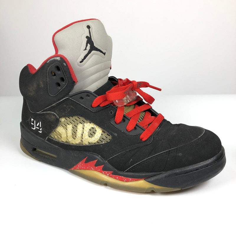 【中古品】【メンズ】 NIKE SUPREME 824371-001 AIR JORDAN 5 RETRO BLACK シュプリームとナイキ コラボ スニーカー 靴 160-260710-sm-06-otoh カラー：ブラック 万代Net店