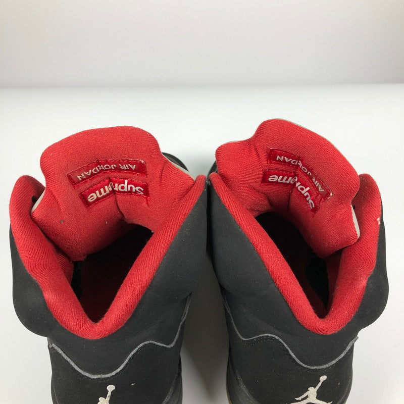 【中古品】【メンズ】 NIKE SUPREME 824371-001 AIR JORDAN 5 RETRO BLACK シュプリームとナイキ コラボ スニーカー 靴 160-260710-sm-06-otoh カラー：ブラック 万代Net店