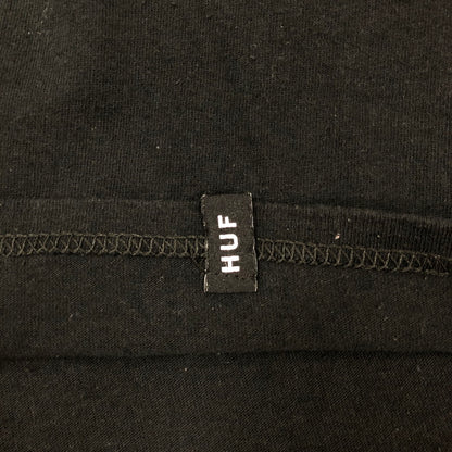 【中古品】【メンズ】 HUF PULP FICTION ERA S/S TEE ハフ パルプ・フィクション Tシャツ ブラック 147-260722-sm-05-otoh サイズ：XL カラー：ブラック 万代Net店