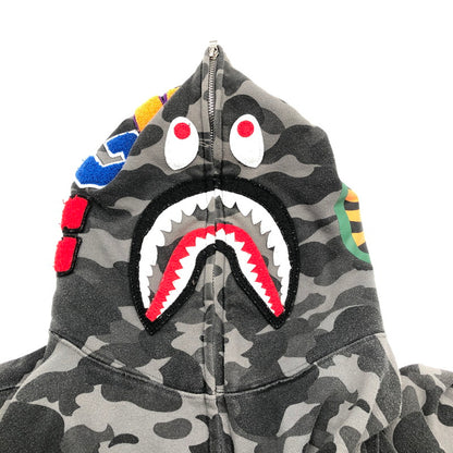 【中古品】【メンズ】 A Bathing Ape SHARK FULL ZIP HOODIE ア・ベイシング・エイプ シャークパーカー 147-260914-sm-05-otoh カラー：グレー 迷彩柄 万代Net店
