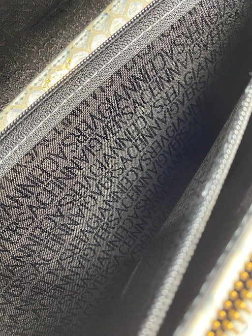 【中古美品】【メンズ/レディース】 Gianni Versace ジャンニ・ヴェルサーチ サンバースト レザー クラッチバッグ 鞄 180-250119-AS-6-min 万代Net店