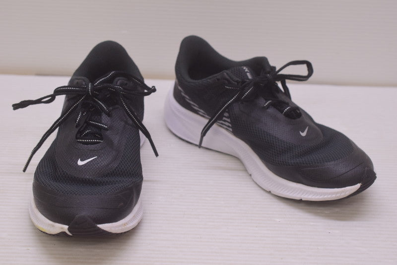 【中古品】【レディース】 NIKE ナイキ WMNS QUEST 3 SHIELD レディース ランニングシューズ CQ8893-001 ブラック サイズ24.5cm 164-250703-SS-09-ich 万代Net店