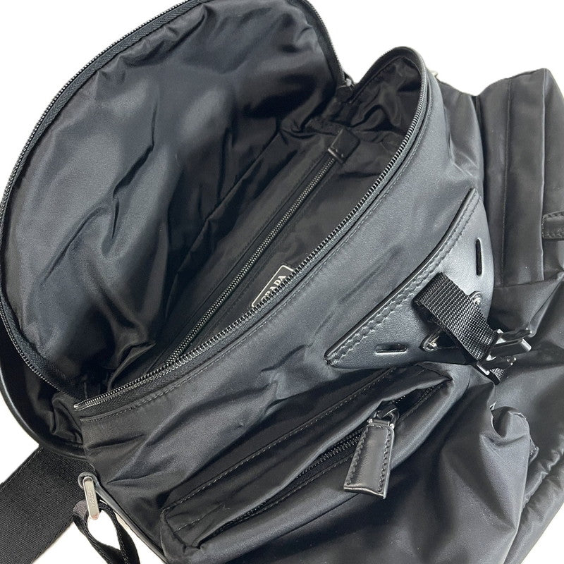 【中古美品】【メンズ】 PRADA プラダ 未使用品 プラダ PRADA Re-Nylon ショルダーバッグ ナイロン/レザー 2VD062 F0002 NERO 180-250204-SS-01-ich 万代Net店