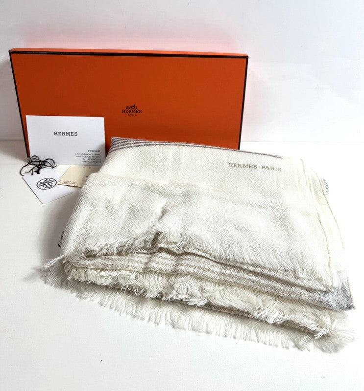 【中古美品】【レディース】 未使用品 HERMES エルメス 大判ショール ソフトカシミヤ グラデーション ストライプ アイボリー ベージュ ブラウン 183-250923-SS-03-ich 万代Net店