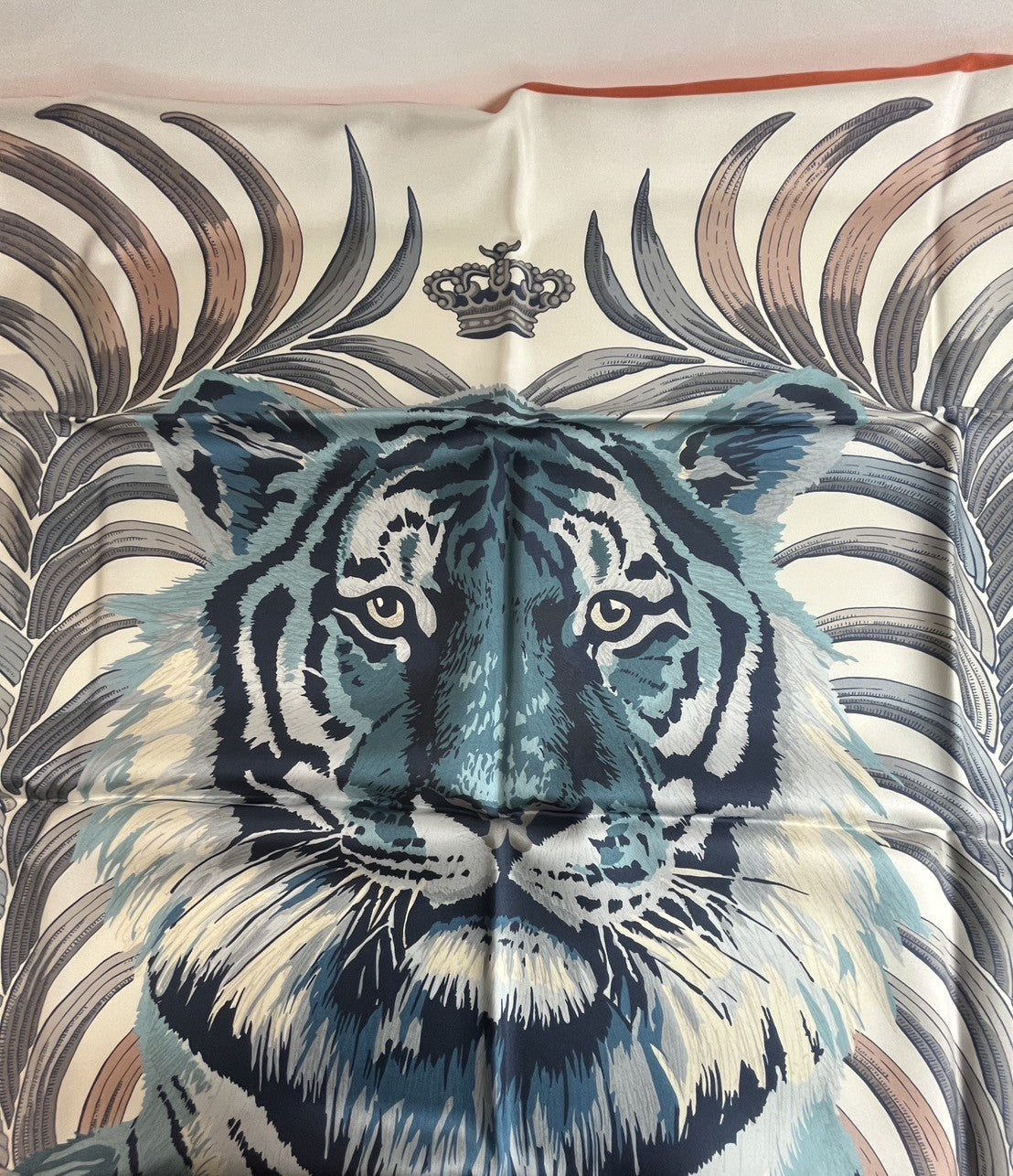 【中古美品】【レディース】 HERMES エルメス 未使用品 エルメス カレ90 ダブルフェイス TIGRE ROYAL 王者の虎 182-241016-SS-5-ich 万代Net店