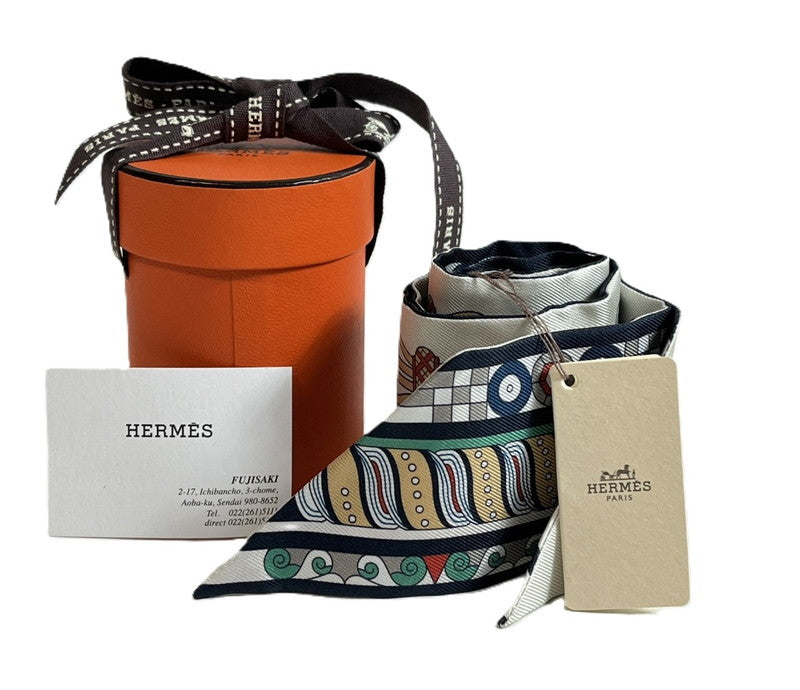 【中古美品】【レディース】 HERMES エルメス 未使用 エルメス HERMES ツイリー スカーフ ハーネスの薔薇窓 183-250122-SS-08-ich 万代Net店