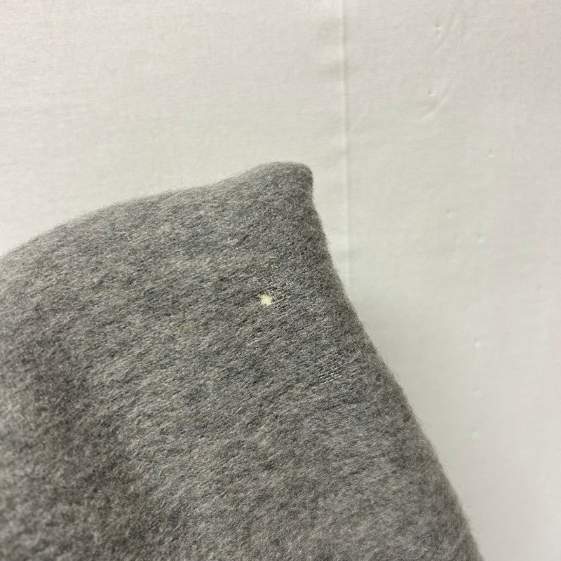 【中古品】【レディース】 LOEWE ロエベ ストール カシミヤ100%/ゴートレザー 山羊革 グレー/ベージュ リバーシブル スカーフ マフラー ヴィンテージ 187-250725-AA-02-ich カラー：グレー 万代Net店