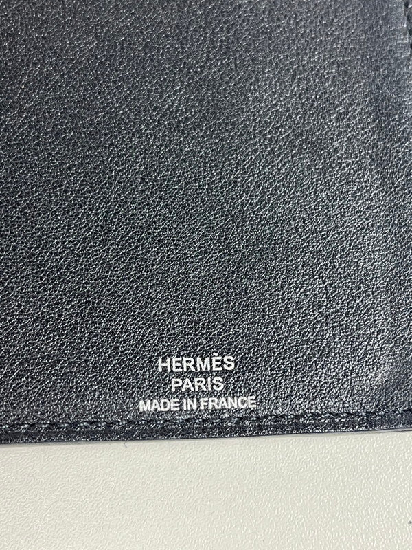 【中古美品】【メンズ/レディース】 HERMES エルメス HERMES エルメス ノートパッド (EAジップ)ノートカバー 手帳カバー A5 ヴォースイフト ブラック 183-250303-SS-02-ich 万代Net店