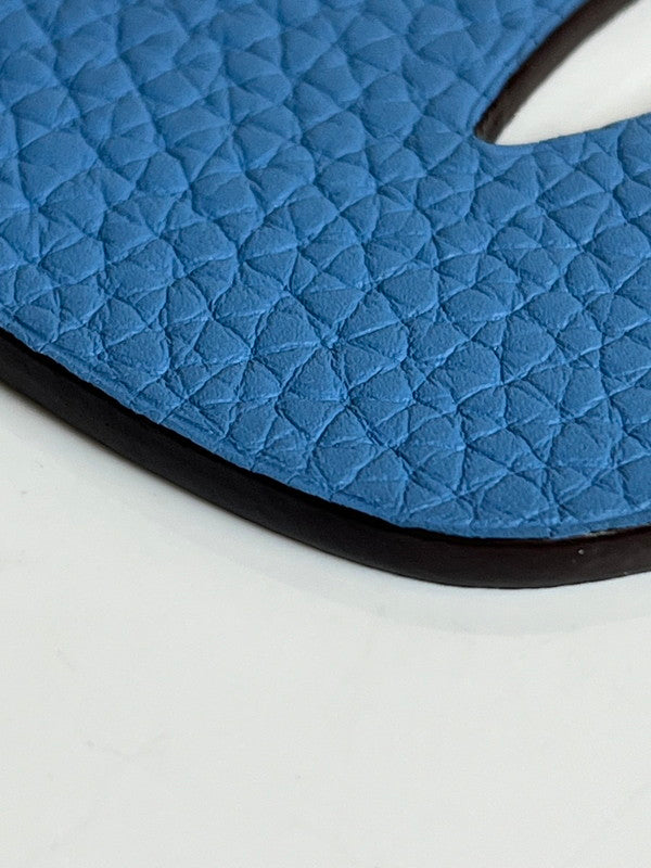 【中古美品】【レディース】 HERMES エルメス 極美品 HERMES エルメス バッグチャーム プティアッシュ アヒル ブルー系 182-250410-SS-01-ich 万代Net店