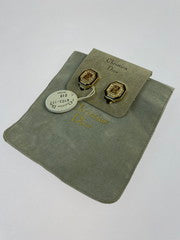 【中古品】【レディース】 Christian Dior クリスチャンディオール CDロゴ ラインストーン ブラック×ゴールドカラー ヴィンテージ クリスチャンディオールロゴ イヤリング 182-260307-SH-13-min カラー：ゴールド/ブラック 万代Net店