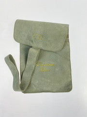 【中古品】【レディース】 Christian Dior クリスチャンディオール CDロゴ ラインストーン ブラック×ゴールドカラー ヴィンテージ クリスチャンディオールロゴ イヤリング 182-260307-SH-13-min カラー：ゴールド/ブラック 万代Net店