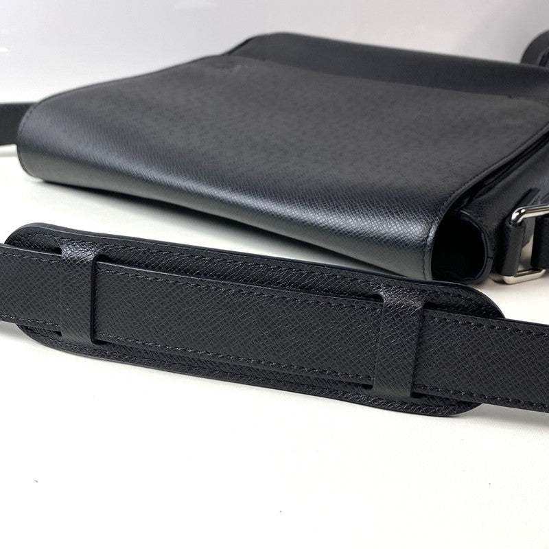 【中古美品】【メンズ】 タイガ ロマン PM M32726 ショルダーバッグ メッセンジャー ノワール メンズ 179-260526-SS-01-ich 万代Net店