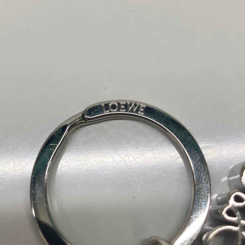 【中古品】【メンズ/レディース】 LOEWE ロエベ アナグラム キーホルダー c554231x33 シルバーカラー (ICH) 182-260819-AS-3-hon カラー：シルバー 万代Net店