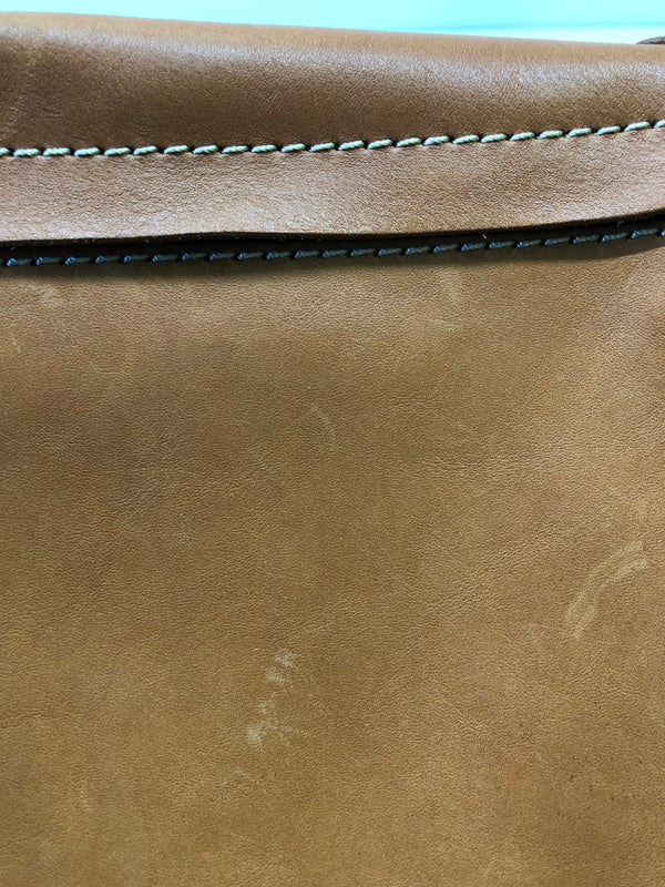 【中古品】【メンズ】 HERZ ヘルツ CK-125 リバーシブル ショルダーバッグ ワイドタイプ カバン (ICH) 188-260906-AS-10-hon カラー：キャメル 万代Net店