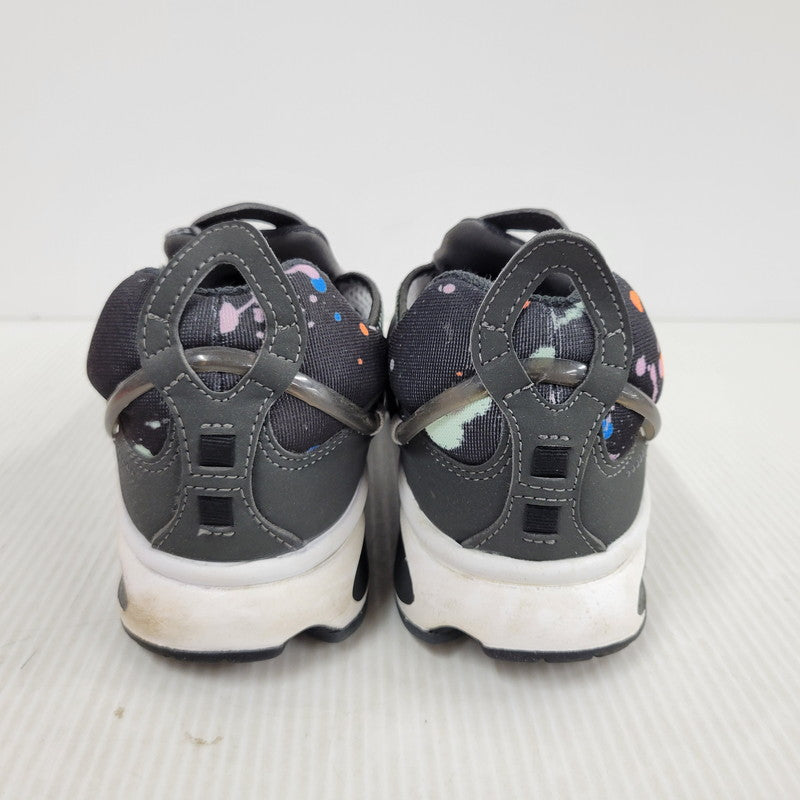 【中古品】【メンズ】 NIKE ナイキ AIR KUKINI SE DV1894-001 エア クキニ SE スニーカー シューズ 靴 160-260430-as-11-izu サイズ：26.5cm カラー：BLACK/ANTHRACITE-WHITE-PHANTOM 万代Net店