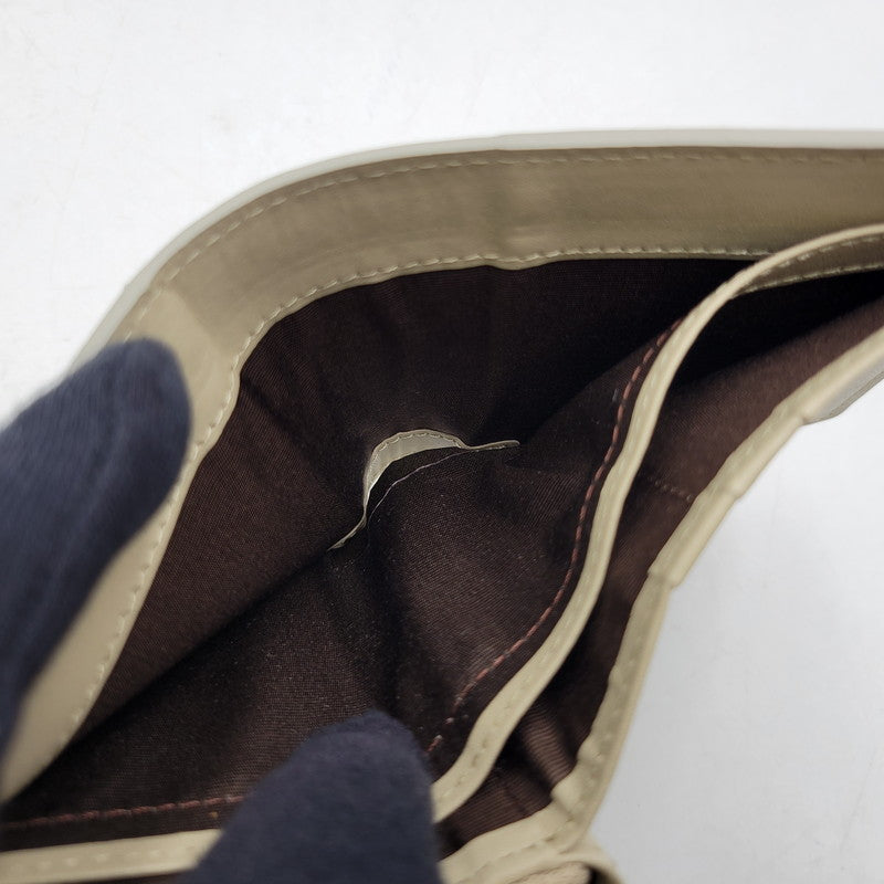 【中古品】【レディース】 russet ラシット スムースレザー ハーフウォレット 二つ折り 財布 200-260522-as-15-izu カラー：ベージュ 万代Net店
