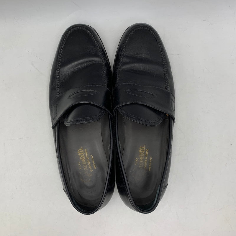 【中古品】【メンズ】 F.LLI GIACOMETTI フラテッリジャコメッティ COIN LOAFERS コイン ローファー 靴 164-260614-kh-01-izu サイズ：43 カラー：ブラック 万代Net店