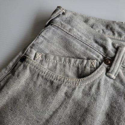 【中古品】【メンズ】 EVISU エヴィス HERRINGBONE DENIM PANTS LOT.2007 ヘリンボーン デニムパンツ 新恵美寿神頭 156-260623-as-23-izu サイズ：32×35 カラー：グレー系 万代Net店