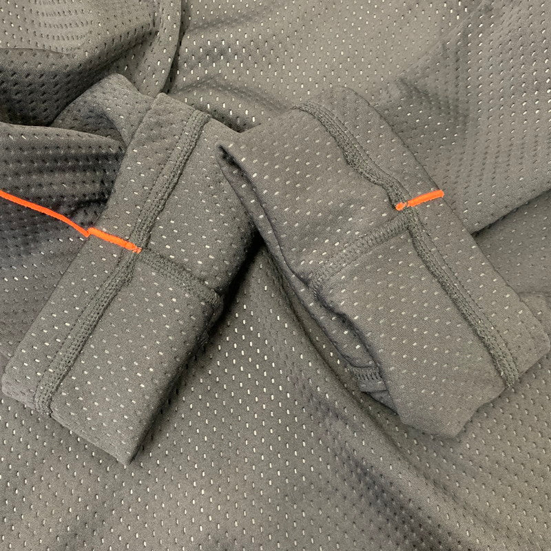 【中古品】【メンズ】 HUGO BOSS ヒューゴボス MCLAREN HALF ZIP TRAINER マクラーレン ハーフ ジップ トレーナー トップス 長袖 141-260714-cs-14-izu サイズ：XL カラー：ブラック 万代Net店