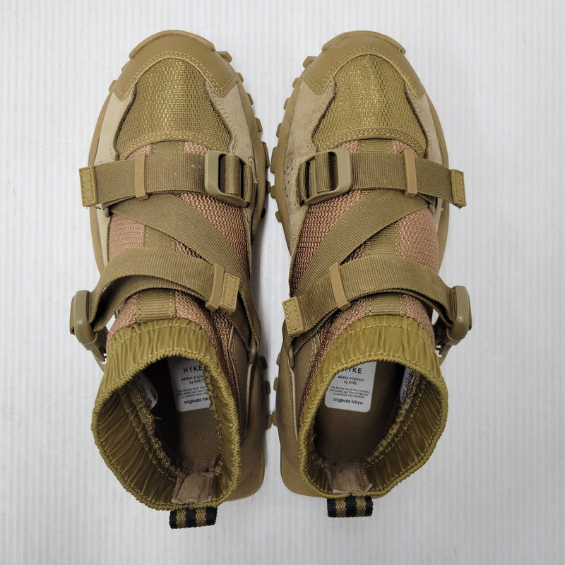 【中古品】【レディース】 ADIDAS × HYKE アディダス×ハイク BA8359 AOH 010 スニーカー シューズ 靴 161-260502-cs-18-izu サイズ：22.5cm カラー：CRAFT KHAKI 万代Net店