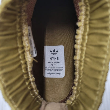 【中古品】【レディース】 ADIDAS × HYKE アディダス×ハイク BA8359 AOH 010 スニーカー シューズ 靴 161-260502-cs-18-izu サイズ：22.5cm カラー：CRAFT KHAKI 万代Net店
