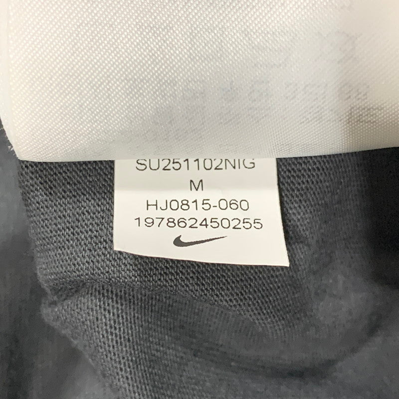 【中古品】【メンズ】 NIKE SB ナイキエスビー HJ0815-060 HAYLEY WILSON ヘイリー ウィルソン S S TEE ショートスリーブ Tシャツ トップス 半袖 148-260625-ya-08-izu サイズ：M カラー：チャコール 万代Net店