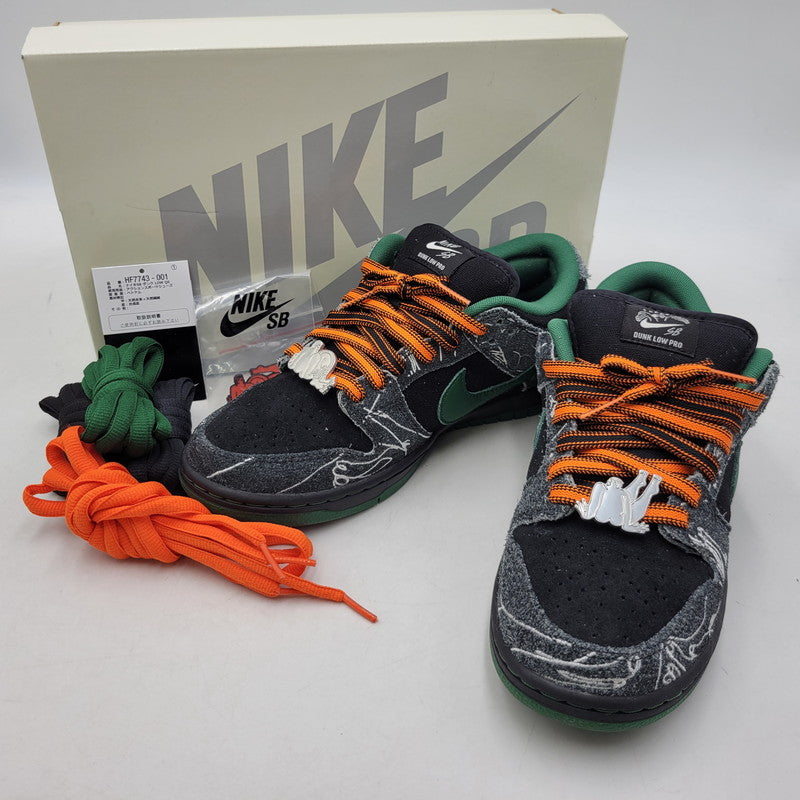 【中古品】【メンズ/レディース】 NIKE SB ナイキエスビー × THERE SKATEBOARDS ゼアスケートボード DUNK LOW QS HF7743-001 ダンク ロー QS スニーカー シューズ 靴 160-260417-as-11-izu サイズ：26cm カラー：BLACK/GORGE GREEN-SUMMIT WHITE 万代Net店