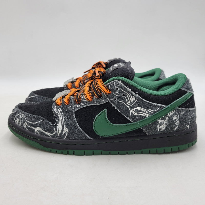 【中古品】【メンズ/レディース】 NIKE SB ナイキエスビー × THERE SKATEBOARDS ゼアスケートボード DUNK LOW QS HF7743-001 ダンク ロー QS スニーカー シューズ 靴 160-260417-as-11-izu サイズ：26cm カラー：BLACK/GORGE GREEN-SUMMIT WHITE 万代Net店