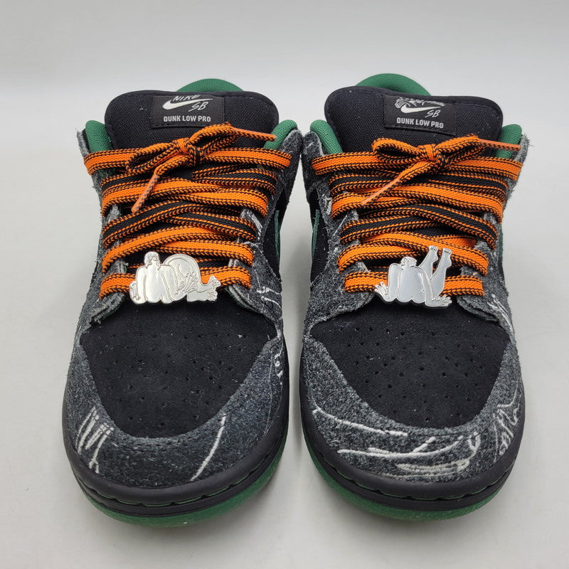 【中古品】【メンズ/レディース】 NIKE SB ナイキエスビー × THERE SKATEBOARDS ゼアスケートボード DUNK LOW QS HF7743-001 ダンク ロー QS スニーカー シューズ 靴 160-260417-as-11-izu サイズ：26cm カラー：BLACK/GORGE GREEN-SUMMIT WHITE 万代Net店