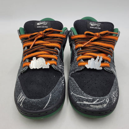 【中古品】【メンズ/レディース】 NIKE SB ナイキエスビー × THERE SKATEBOARDS ゼアスケートボード DUNK LOW QS HF7743-001 ダンク ロー QS スニーカー シューズ 靴 160-260417-as-11-izu サイズ：26cm カラー：BLACK/GORGE GREEN-SUMMIT WHITE 万代Net店