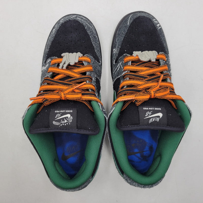 【中古品】【メンズ/レディース】 NIKE SB ナイキエスビー × THERE SKATEBOARDS ゼアスケートボード DUNK LOW QS HF7743-001 ダンク ロー QS スニーカー シューズ 靴 160-260417-as-11-izu サイズ：26cm カラー：BLACK/GORGE GREEN-SUMMIT WHITE 万代Net店
