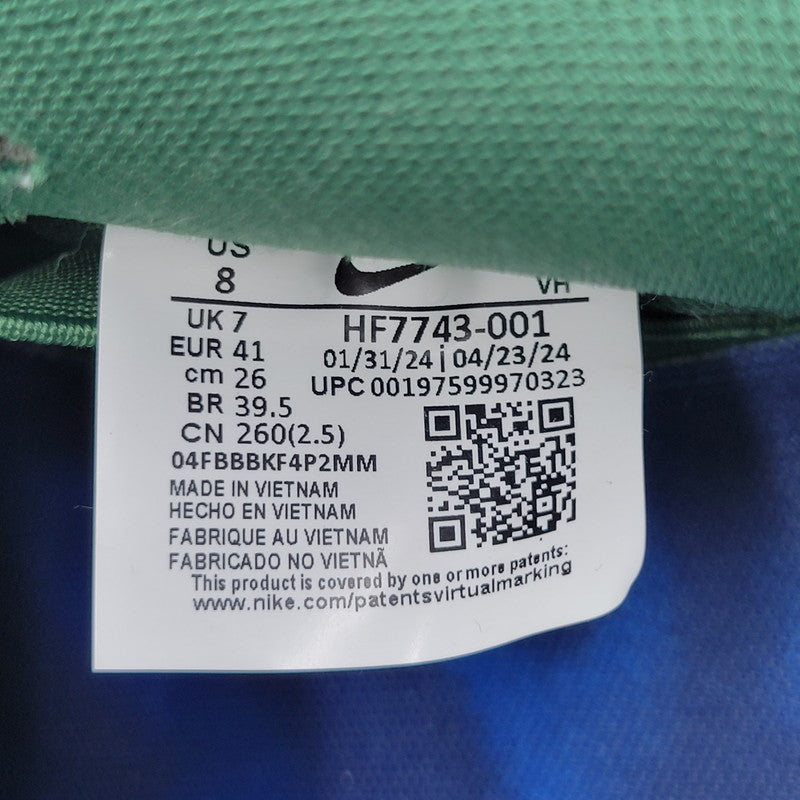 【中古品】【メンズ/レディース】 NIKE SB ナイキエスビー × THERE SKATEBOARDS ゼアスケートボード DUNK LOW QS HF7743-001 ダンク ロー QS スニーカー シューズ 靴 160-260417-as-11-izu サイズ：26cm カラー：BLACK/GORGE GREEN-SUMMIT WHITE 万代Net店