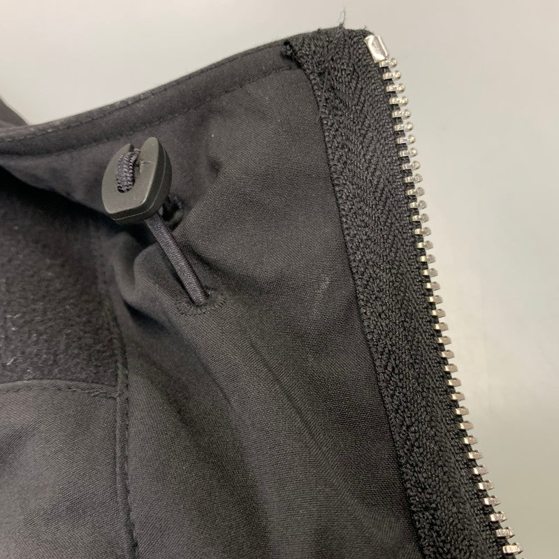 【中古品】【メンズ】 STONE ISLAND ストーンアイランド K2S15Q100010 SOFT SHELL-R_E.DYE TECHNOLOGY ジャケット アウター 141-260907-kh-02-izu サイズ：XL カラー：ブラック 万代Net店