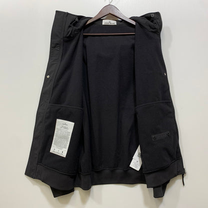 【中古品】【メンズ】 STONE ISLAND ストーンアイランド K2S15Q100010 SOFT SHELL-R_E.DYE TECHNOLOGY ジャケット アウター 141-260907-kh-02-izu サイズ：XL カラー：ブラック 万代Net店