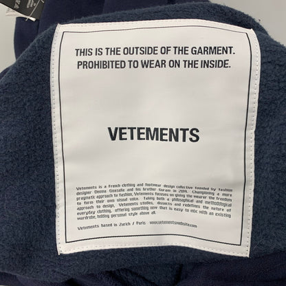 【中古品】【メンズ】 VETEMENTS ヴェトモン MAH19TR210 INSIDE OUT OVERSIZE SWEAT HOODIE インサイド アウト オーバーサイズ スウェット フーディ パーカー トップス 142-260518-kh-04-izu サイズ：XS カラー：ネイビー 万代Net店
