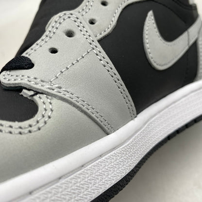 【中古美品】【メンズ】 NIKE ナイキ 555088-035 AIR JORDAN 1 HIGH OG エア ジョーダン ワン ハイ オージー スニーカー シューズ 靴 160-260520-cs-05-izu サイズ：27cm カラー：BLACK/LIGHT SMOKE GREY-WHITE 万代Net店