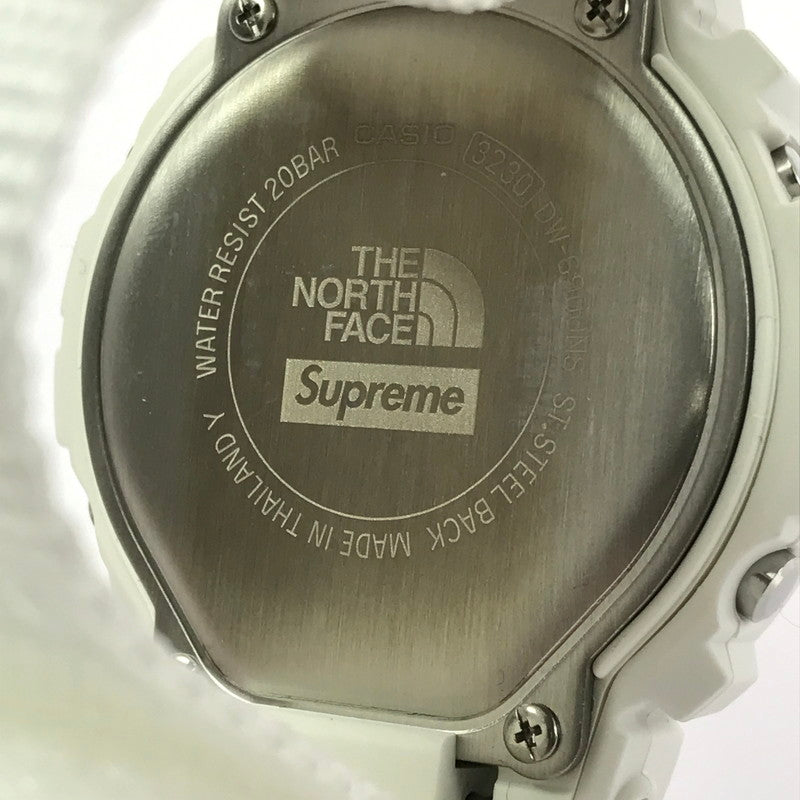 【中古品】【メンズ】 SUPREME シュプリーム × THE NORTH FACE ザ・ノースフェイス × G-SHOCK ジーショック トリプル コラボ DW-6900NS-7JR デジタル 腕時計 149-260716-rt-11-tagh カラー：ホワイト 万代Net店