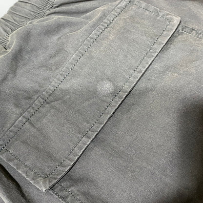 【中古品】【メンズ】 STUSSY ステューシー 116562 22AW NYCO OVER TROUSERS ナイコ オーバー トラウザーズ ズボン ボトムス 153-260626-ya-03-izu サイズ：M カラー：チャコール 万代Net店