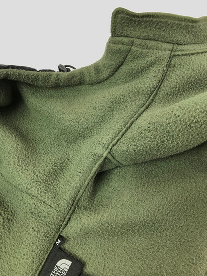 【中古品】【メンズ】 THE NORTH FACE ザ・ノースフェイス DENALI HOODIE NA72052 デナリフーディ フリースジャケット アウター 144-260902-na-26-tagh サイズ：M カラー：ニュートープ 万代Net店