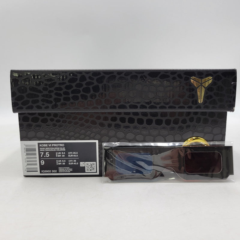 【中古美品】【メンズ/レディース】 NIKE ナイキ KOBE 6 PROTRO "ALL-STAR 3D HOLLYWOOD" (2026) IQ3902-002 コービー6 プロトロ スニーカーシューズ 靴 160-260603-ay-06-izu サイズ：25.5cm カラー：DARK GREY/CHLORINE BLUE 万代Net店