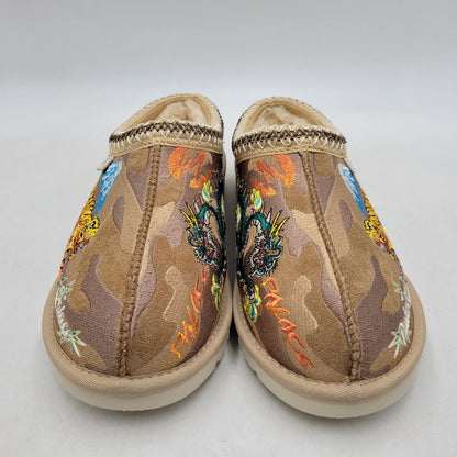 【中古美品】【メンズ/レディース】 PALACE パレス × UGG アグ TASMAN SLIPPER BURNT CAMO "CHESTNUT" 1172070 タスマン スリッポン シューズ 靴 164-260603-ay-10-izu サイズ：26cm カラー：マルチカラー 万代Net店